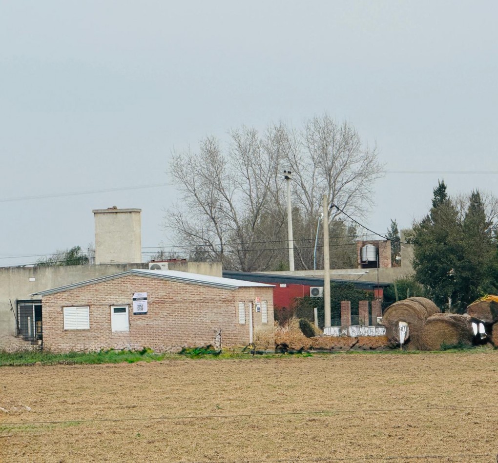 CASA EN COSNTRUCCION EN BARRIO LAS MERCEDES DE RECREO