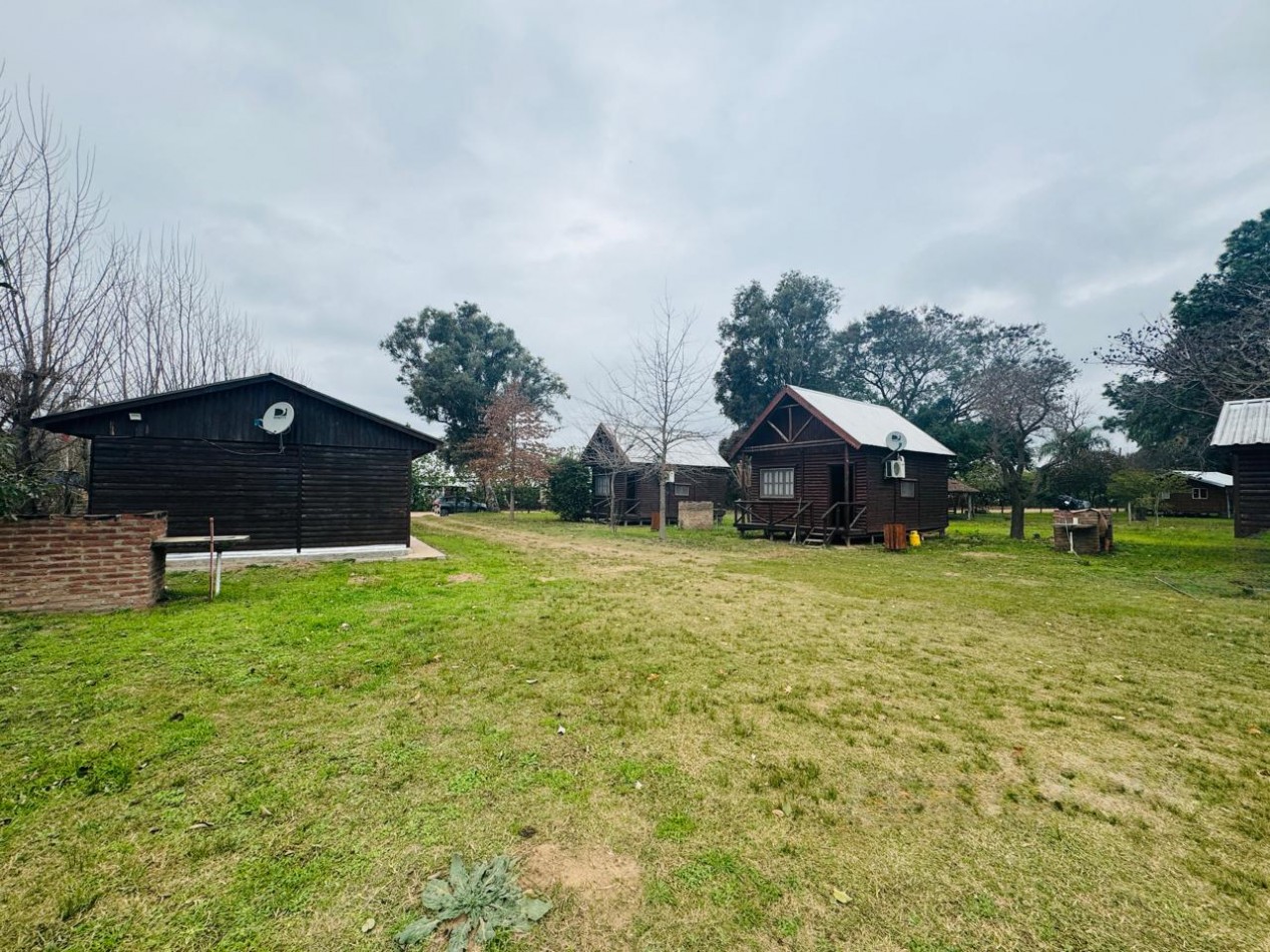 CABAÑAS EN CAMPO DEL MEDIO 