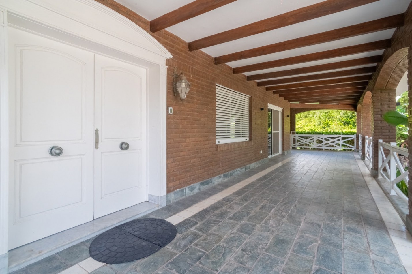 CASA DE CATEGORIA EN CLUB DE CAMPO EL PASO - Santo Tome - Santa Fe