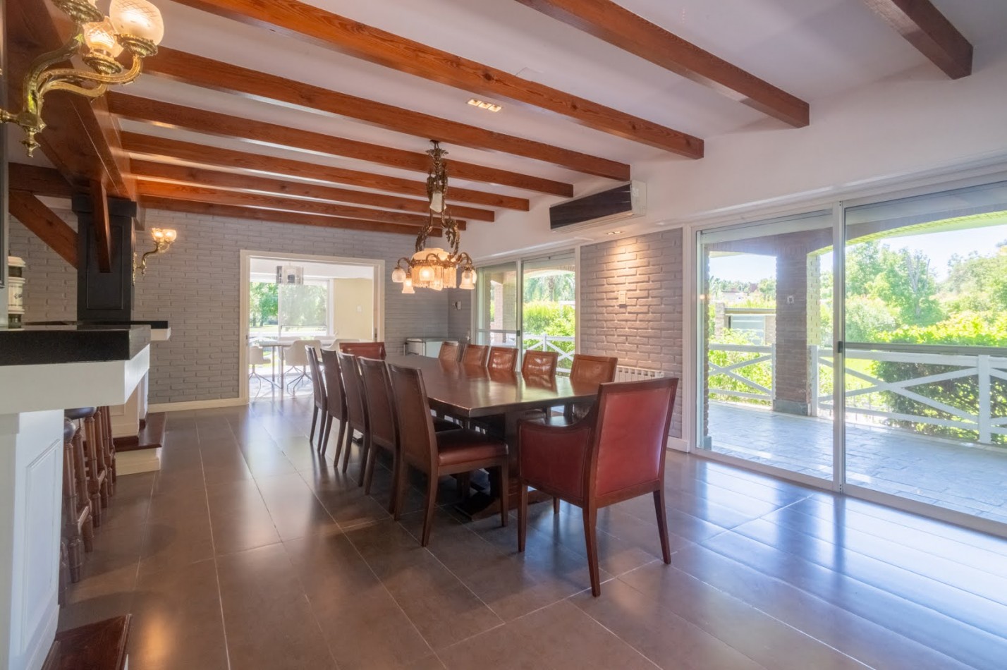 CASA DE CATEGORIA EN CLUB DE CAMPO EL PASO - Santo Tome - Santa Fe