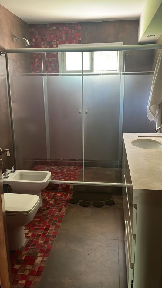 CASA EN ALQUILER EN COMLPLEJO EL PASO