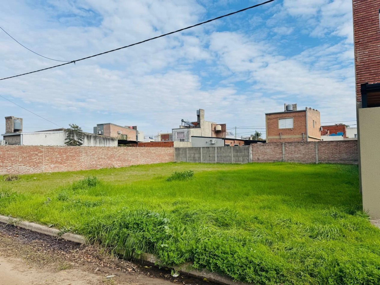 TERRENO EN VENTA EN BARRIO NUEVA ESPERANZA ESTE 