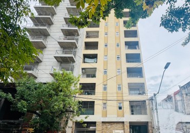 VENTA DEPARTAMENTO CON COCHERA EN ZONA CENTRO